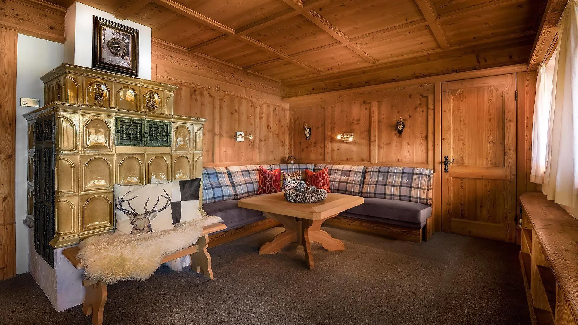Füssen Dreimaederlhaus - Das Vegetarische Boutique Hotel בית הארחה